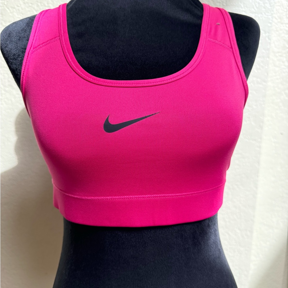 Nike, Pink Racerback sports Bra